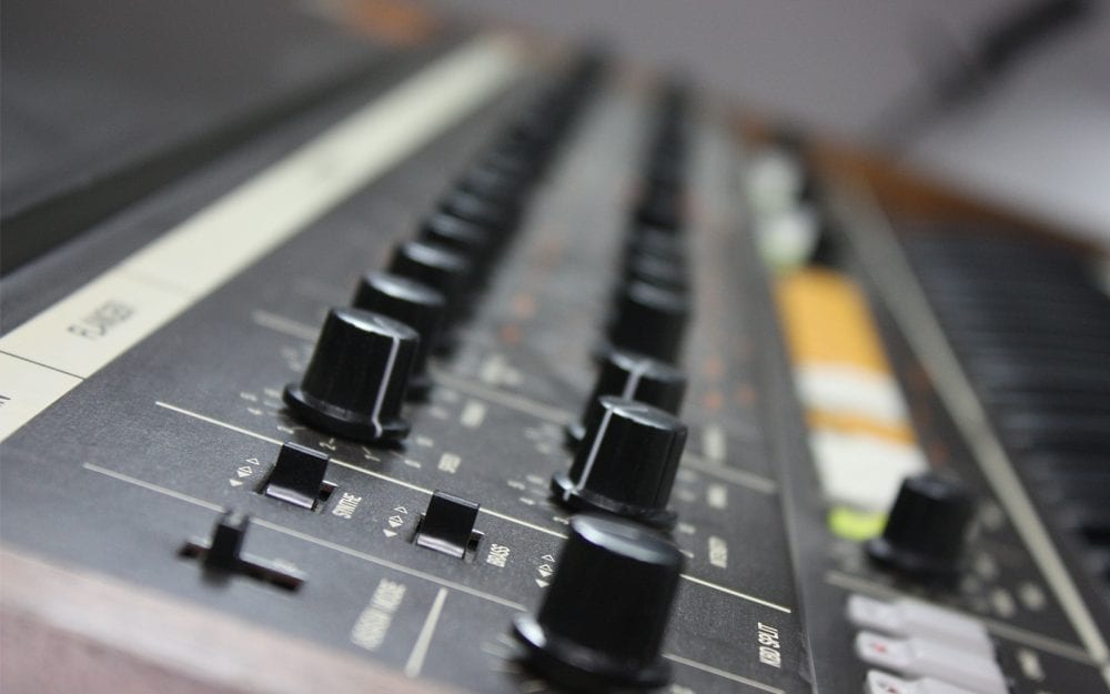 Korg Trident - a classic 8-voice string synthesizer - GreatSynthesizers